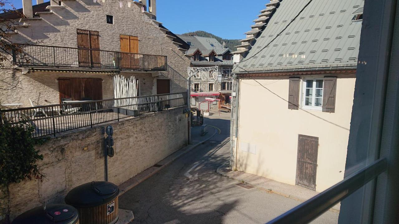 Grande Maison De Ville Renovee,Au Coeur Du Village Виллар-де-Ланс Экстерьер фото